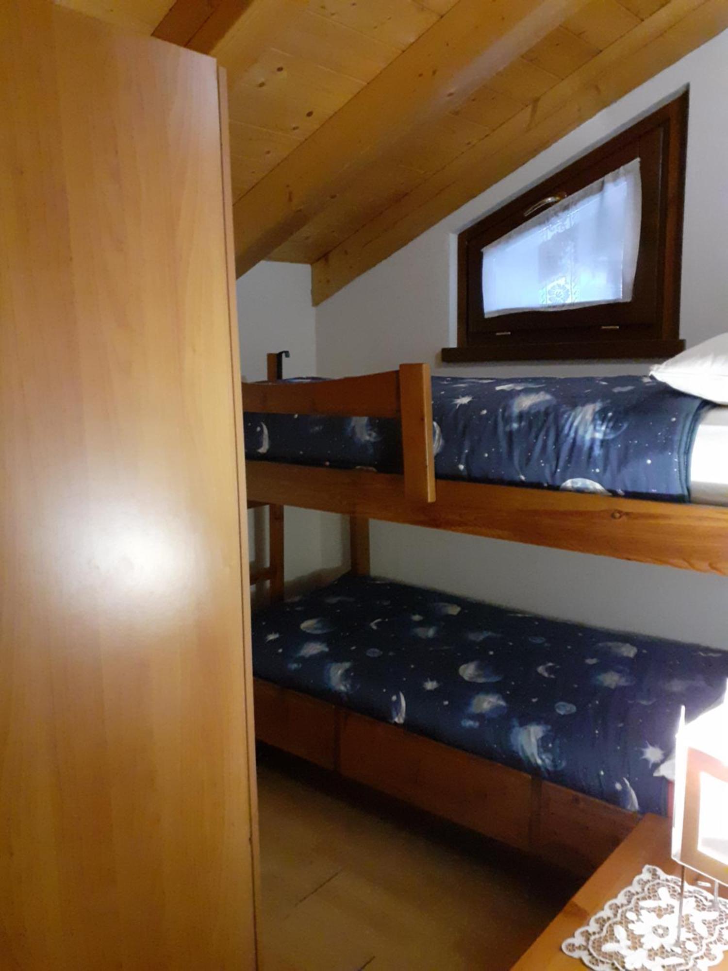 Casa Vacanze Emilio Temù Eksteriør billede