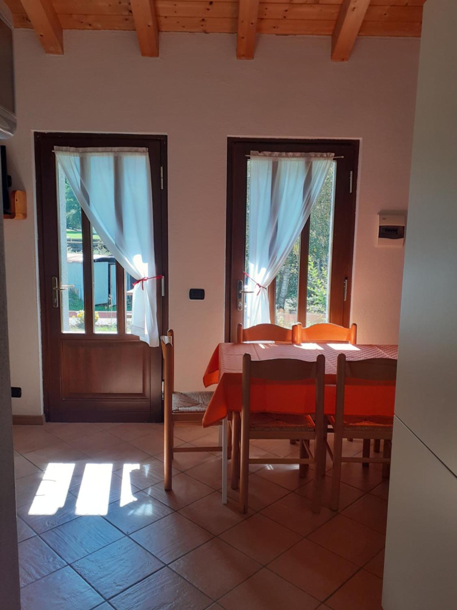 Casa Vacanze Emilio Temù Eksteriør billede