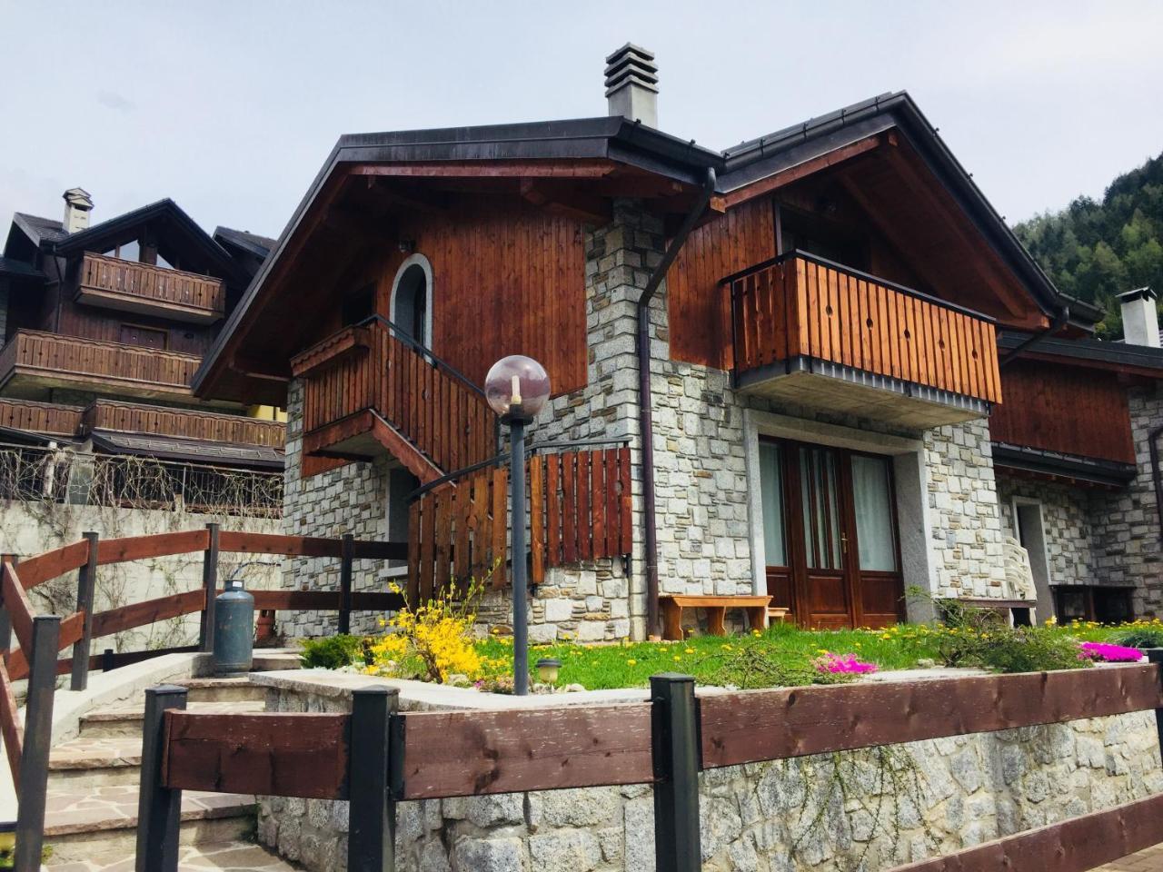 Casa Vacanze Emilio Temù Eksteriør billede